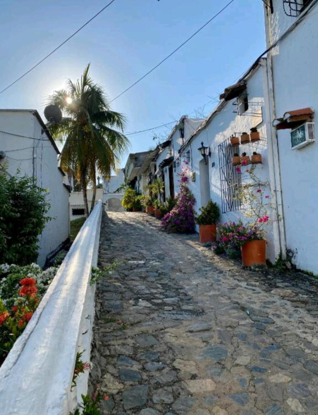 El Santorini Colombiano En Doradal
